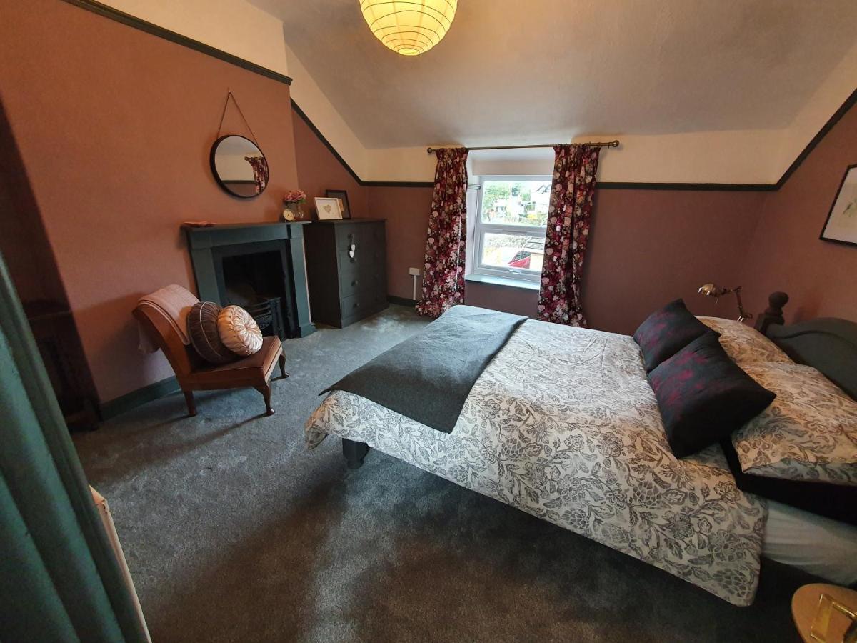 Cosy Cottage In Heart Of Llangollen Zewnętrze zdjęcie
